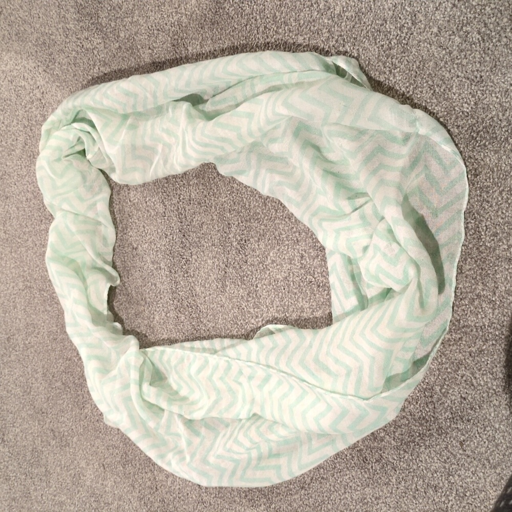 Chevron infinity scarf
